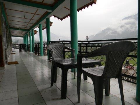 Hotel Him Parvat Manāli Extérieur photo
